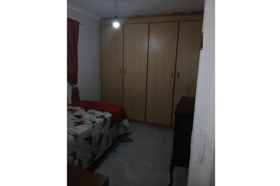 4 Bedroom Property for Sale in Hillcrest Western Cape